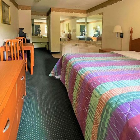 Days Inn Sandersville 外观 照片
